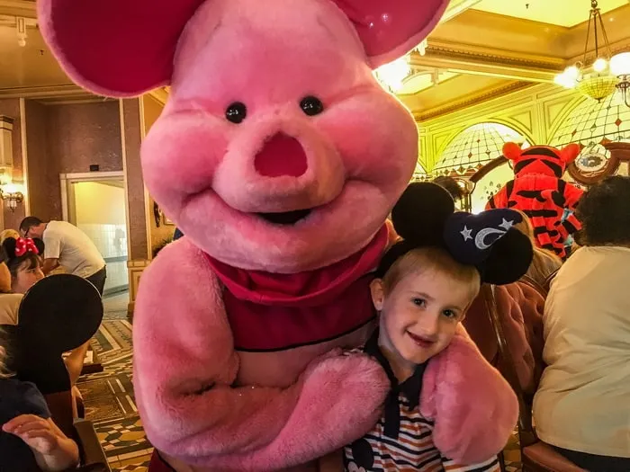 Tips for Dining with Disney Characters at Walt Disney World