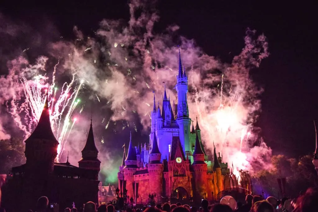 9 Walt Disney World Mistakes you didn't know you made on your last Disney trip, so you can have a fantastic Disney Vacation the next time around. #disney #disneyvacation #vactionmistakes #lessonlearned #waltdisneyworld #disneyworld