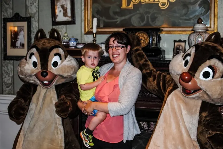 Tips for Dining with Disney Characters at Walt Disney World