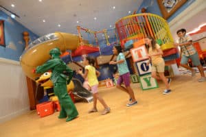 2018 Disney Cruise Line Planning Guide. Everything you need to know about Disney Cruise Line with kids or as a couple. #dcl #disneycruiseline #cruise #disneycruise #cruisewithkids #destinationguide