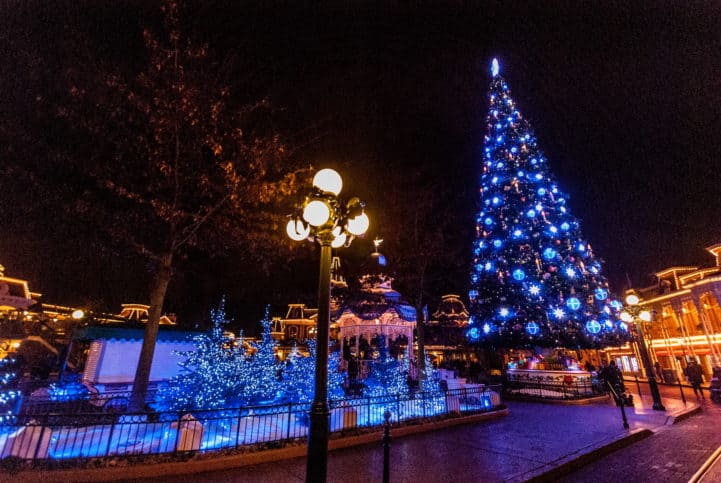 How to Celebrate Christmas at Disneyland Paris • Mouse Travel Matters