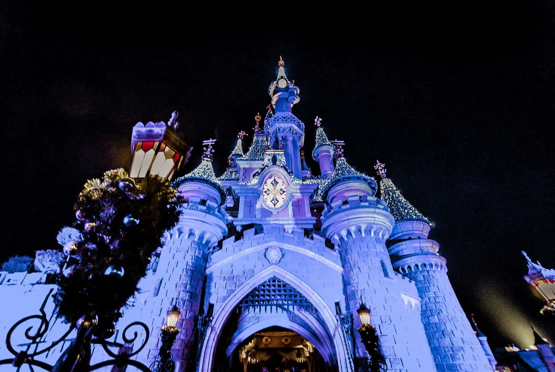 Tips on Managing Disney World Holiday Crowds