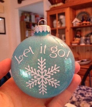 10 DIY Disney Christmas Decorations