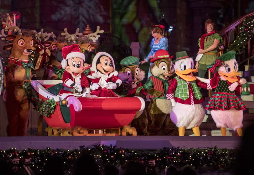 Annual Passholders Enjoy Special Holiday Offerings at Walt Disney World Resort