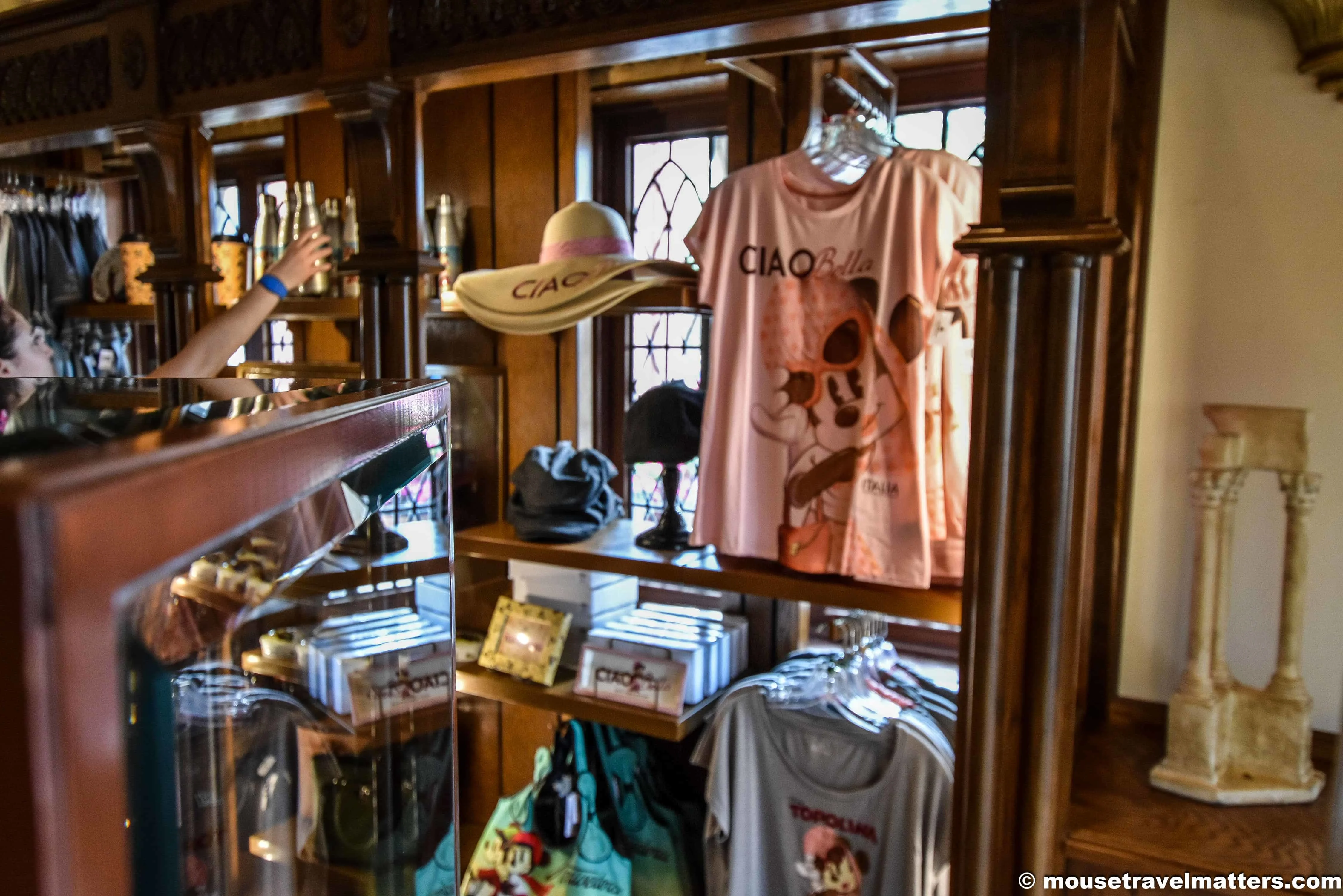 Shopping Tips for Disney World, including the best places to shop at Walt Disney World, when to shop and how to make the most of your shopping experience.