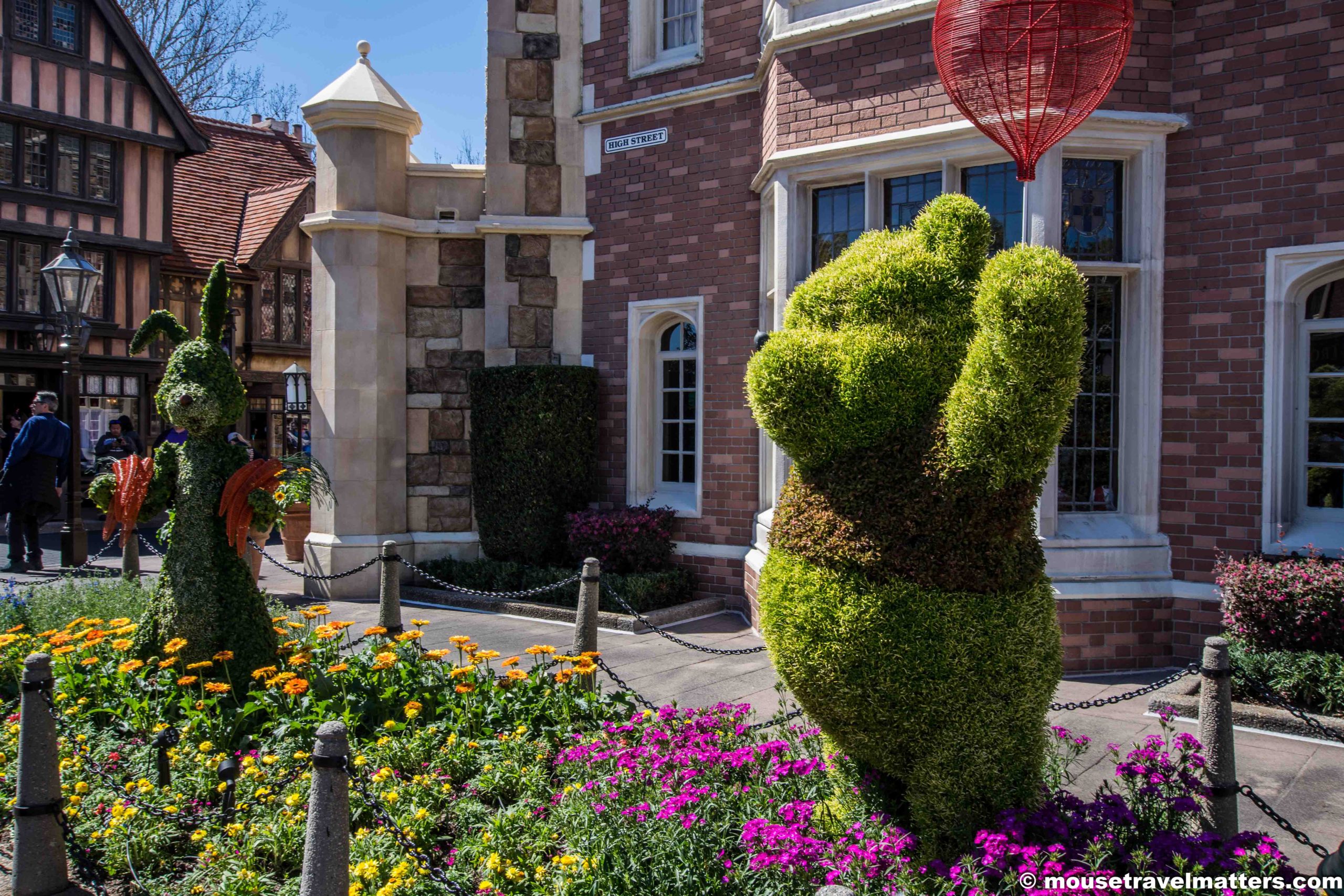 Epcot International Flower & Garden Festival | Topiaries • Mouse Travel ...