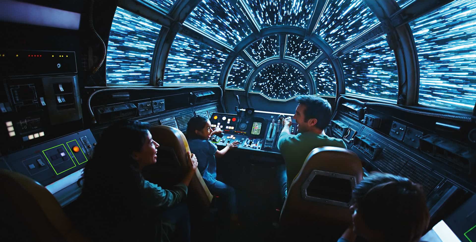 Everything you need to know before you go to Star Wars at Disney Word including the latest news on the new Star Wars Land - Star Wars: Galaxy's Edge | Hollywood Studios #starwars #disneyworld #hollywoodstudios #galaxysedge #disneyparks #starwarsgalaxysedge