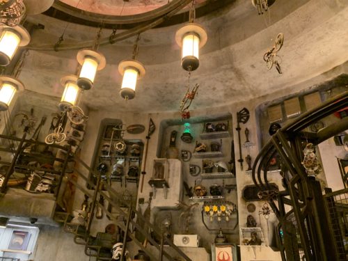 Complete Guide to Star Wars Galaxy's Edge • Mouse Travel Matters