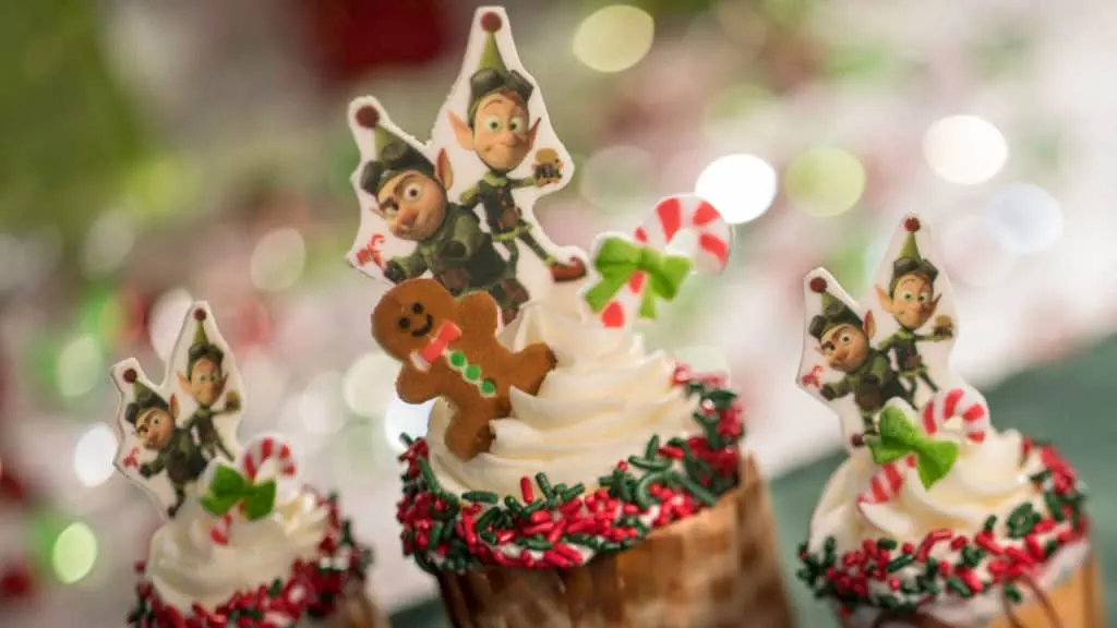 Everything you need to know about Jingle Bell Jingle BAM! Dessert Party at Disney's Hollywood Studios #Disney #WaltDisneyWorld #FlurryofFun