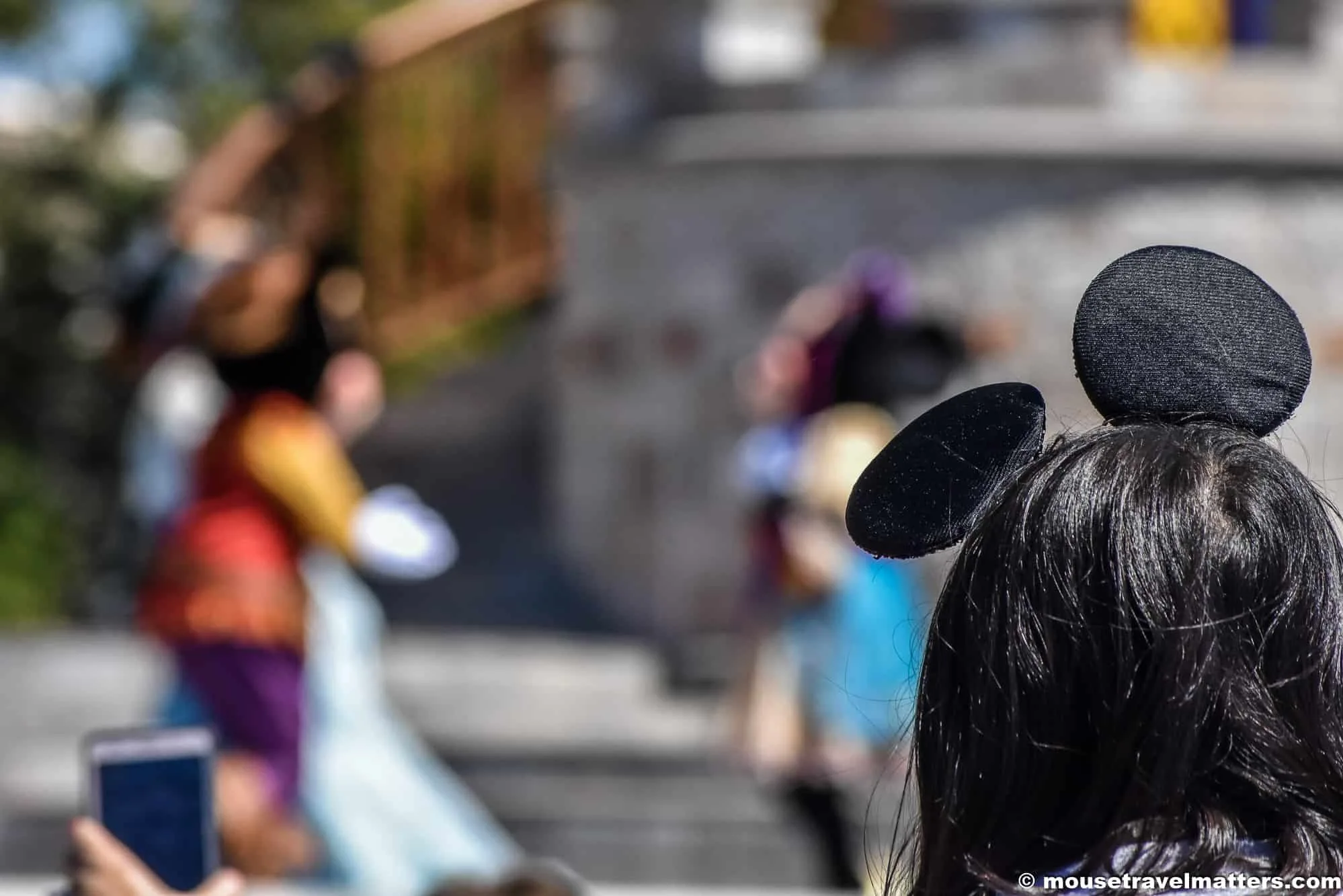 Heading to Magic Kingdom? Learn how the opening procedure works | What time you can enter | How Extra Magic Hours are handled | Are pre-park breakfasts still worth it? | Disney World | #magickingdom #disneyworld #DisneyTips