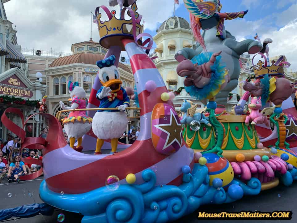 Disney Festival of Fantasy Parade