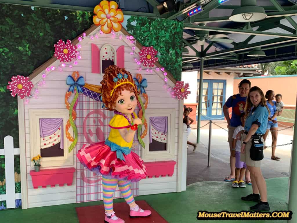Walt Disney world vacation tips with kids -- Planning a Disney vacation with little kids? This article has everything you need to know! Includes the top kids rides at Magic Kingdom, Disney hacks with a toddler, what to bring to Disney World with toddlers. tips for taking a 2 year old to Disney World, and the best rides at animal kingdom for preschoolers. Also: What are the best Disney parks for toddlers? #DisneyVacation #DisneyWorld #DisneyParks