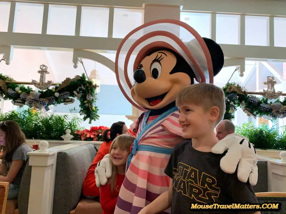 Cape May Cafe, Minnie's Beach Bash Breakfast, Walt Disney World, Disney World Character Dining, Breakfast with Disney Characters, Disney's Beach Club Resort, #WaltDisneyWorld, #DisneyVacationPlanning, #DisneyTravelTips