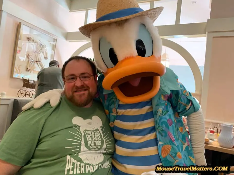 Cape May Cafe, Minnie's Beach Bash Breakfast, Walt Disney World, Disney World Character Dining, Breakfast with Disney Characters, Disney's Beach Club Resort, #WaltDisneyWorld, #DisneyVacationPlanning, #DisneyTravelTips