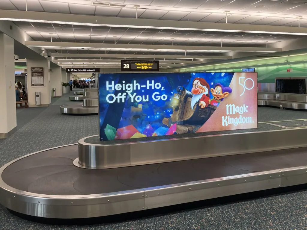 Orlando International Airport (MCO) - Baggage Area