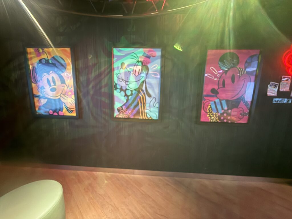 Vibe teen club on Disney Dream